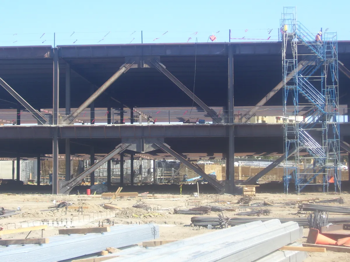Fox Hills Mall 6